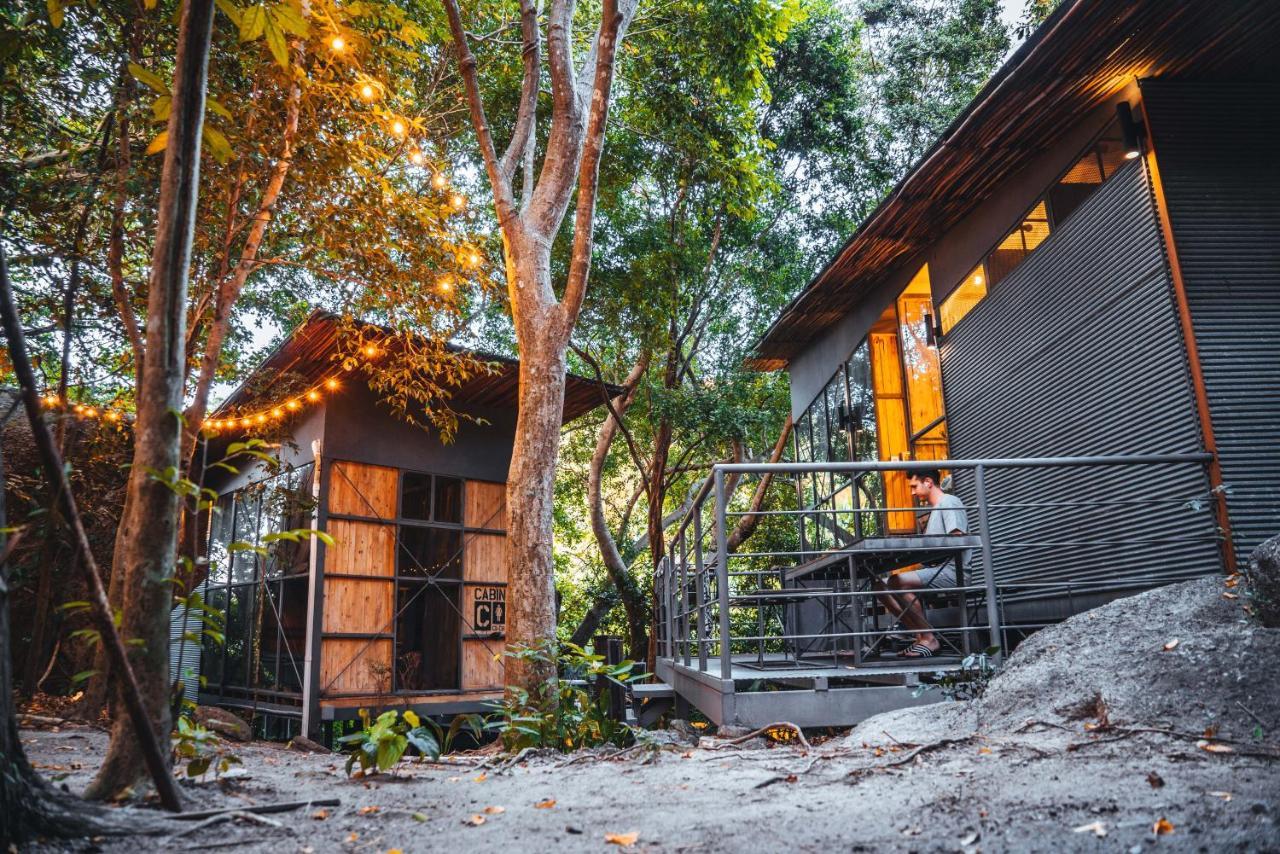 Warehouse Hostel Ko Tao Eksteriør bilde